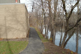 Cedar Creek Walkway - Path by Wall and Water