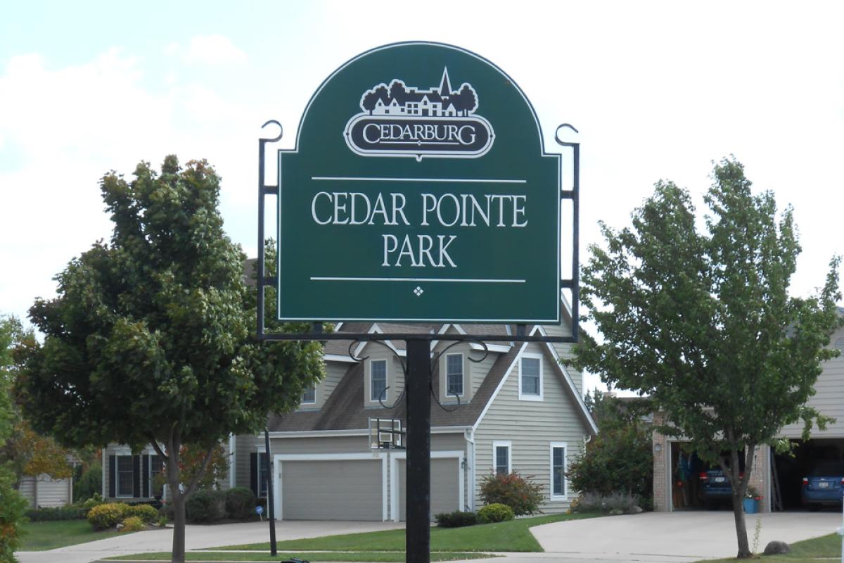 Cedar Pointe Park Entrance Sign
