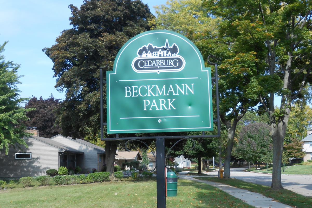 Beckman Park Entrance Sign