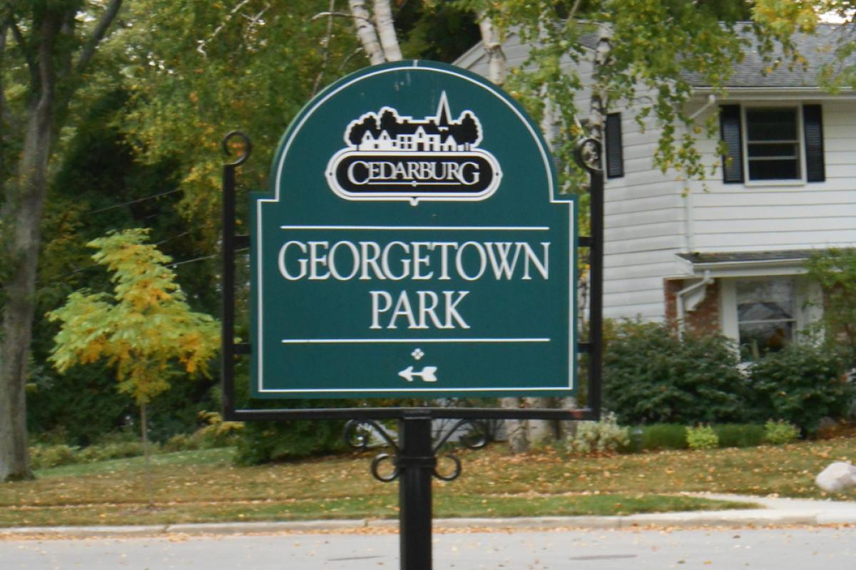 Georgetown Park Entrance Sign